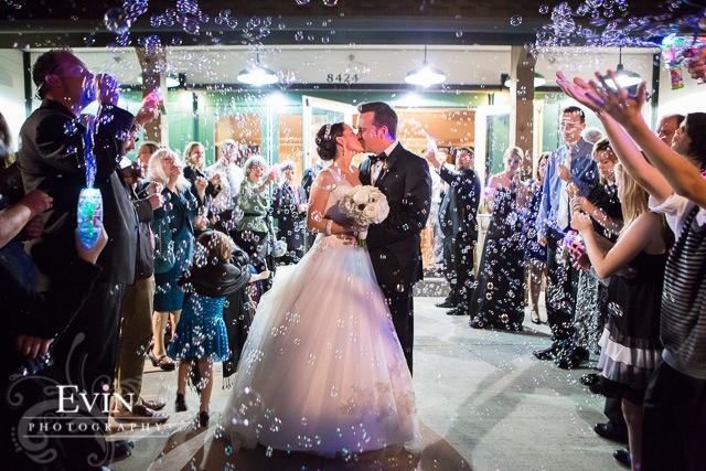 loveless cafe barn wedding nashville, Scarritt Bennett, evin photography, dulce desserts, brocade design art, firefly events